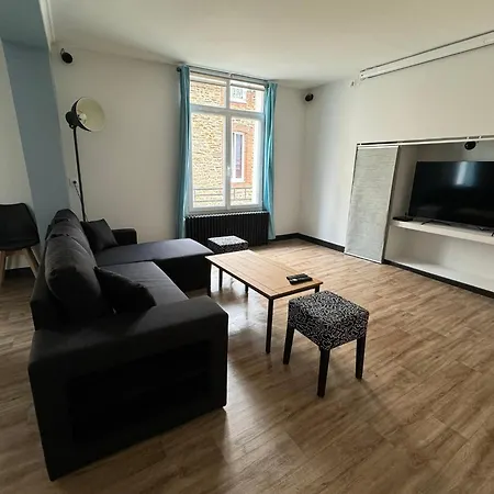 En Centre-ville - Local Velos Disponible Apartament *