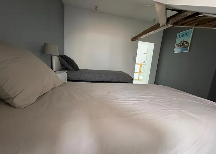 En Centre-ville - Local Velos Disponible * Mayenne